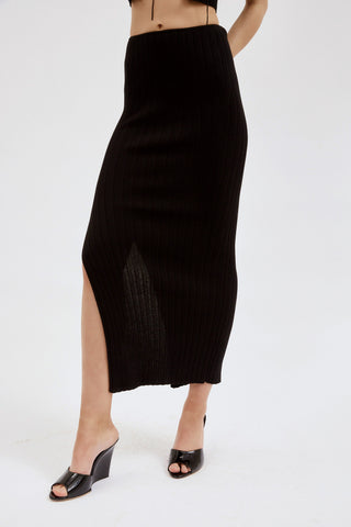 Sapodilla Black Skirt