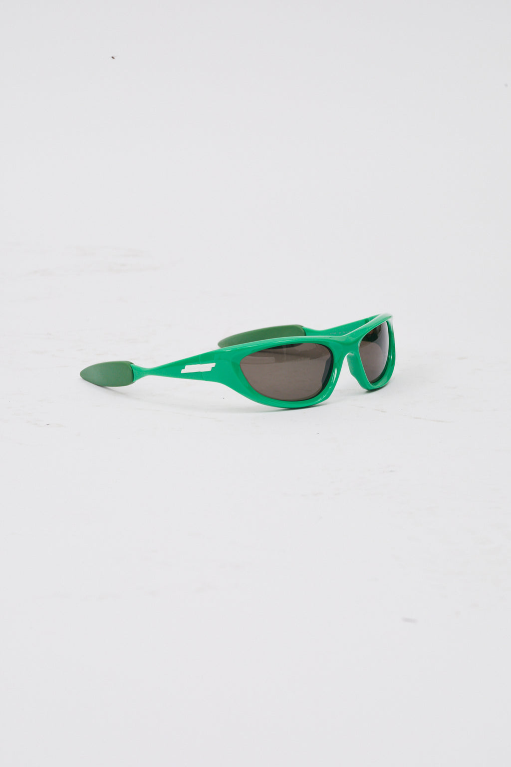 Sporty Wrap Around Green Sunglasses