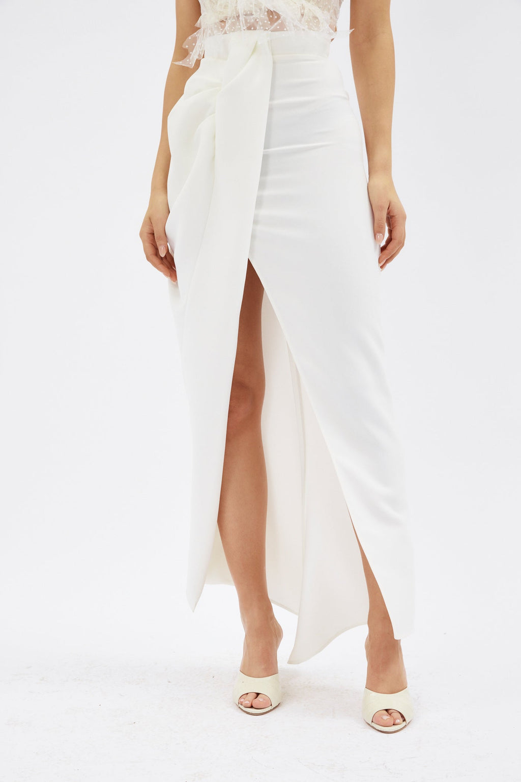 Filmic White Skirt - Désordre Boutique