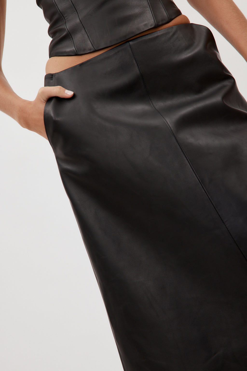 Low Rise Black Leather Midi Skirt - Désordre Boutique