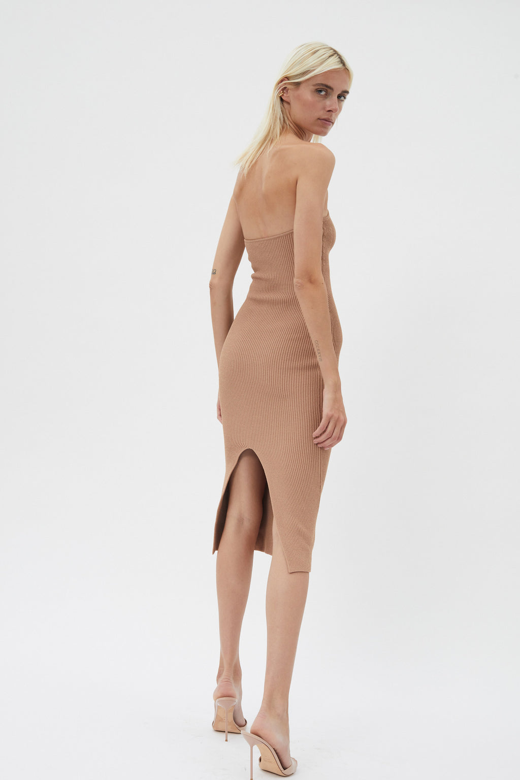 Rumer Almond Dress - Désordre Boutique